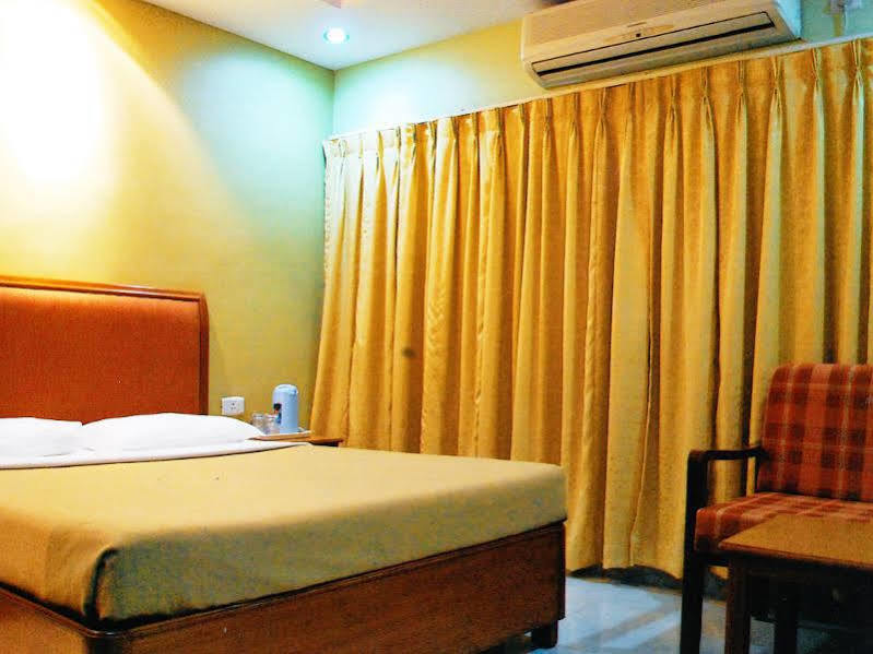 The Chakrie Residency Hotel Tirupati Kültér fotó