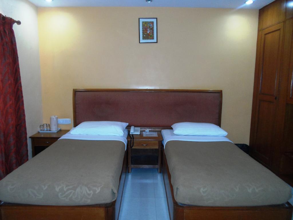 The Chakrie Residency Hotel Tirupati Kültér fotó